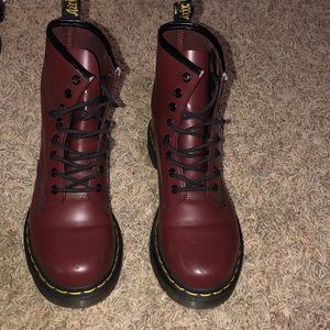 Lightly worn , good condition!